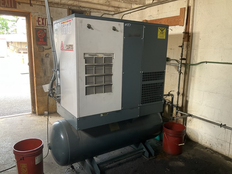 #121-•-fs-curtis-screw-type-air-compressor-image-3