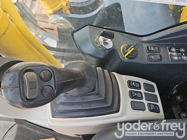 2018-kobelco-sk210-lc-10-image-35