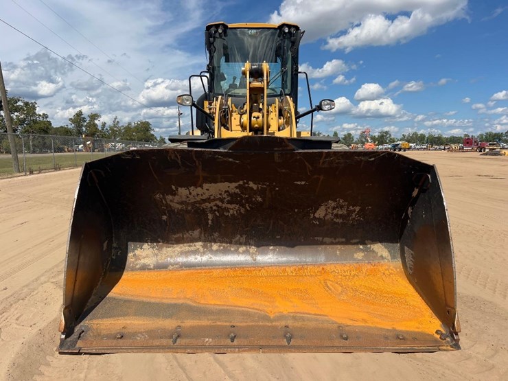 2021-caterpillar-926m-image-7