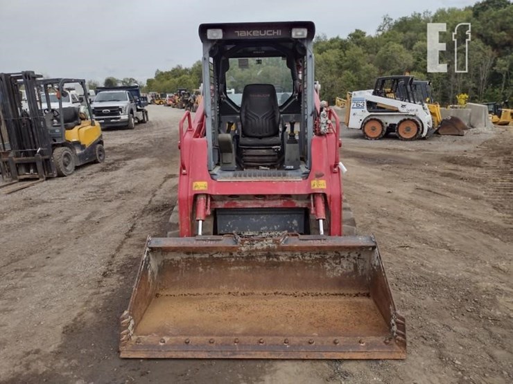 2019-takeuchi-tl8-image-2