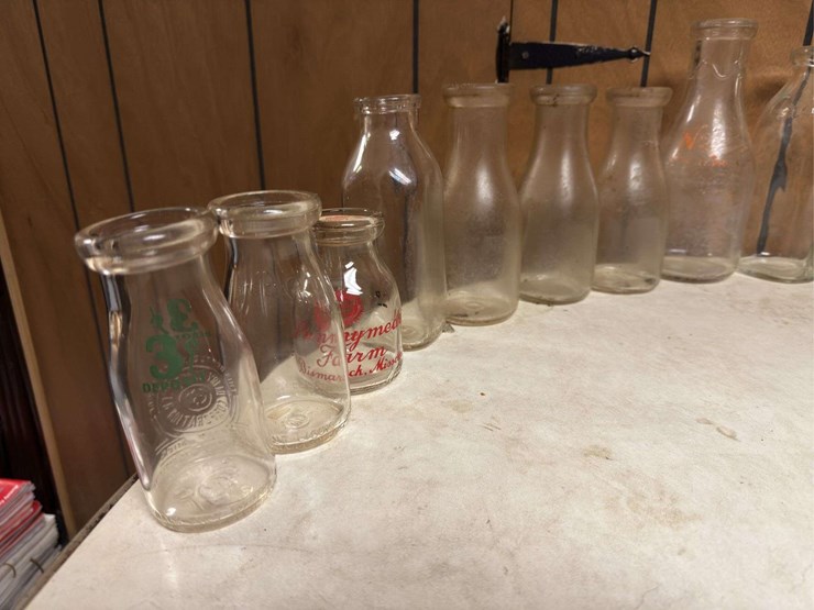 (19)-dairy-bottles-and-butter-churn-image-2