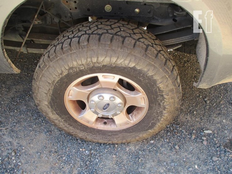 2010-ford-f250-image-15