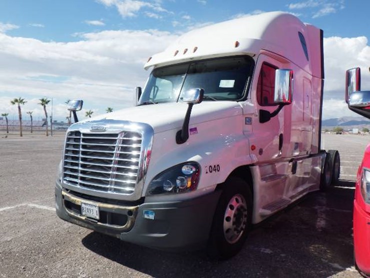 freightliner-cascadia-125-image-1