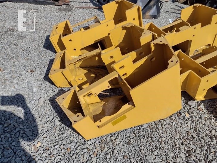john-deere-wheel-loader-fenders-image-2