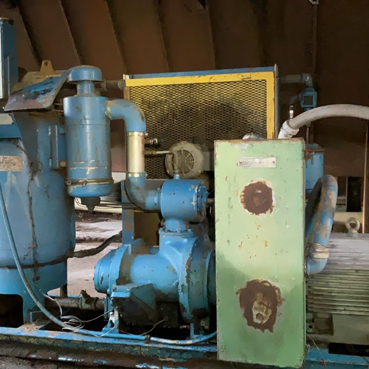 #141 • Quincy Air Compressor
