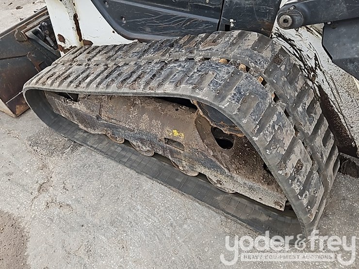 2021-bobcat-t76-image-19