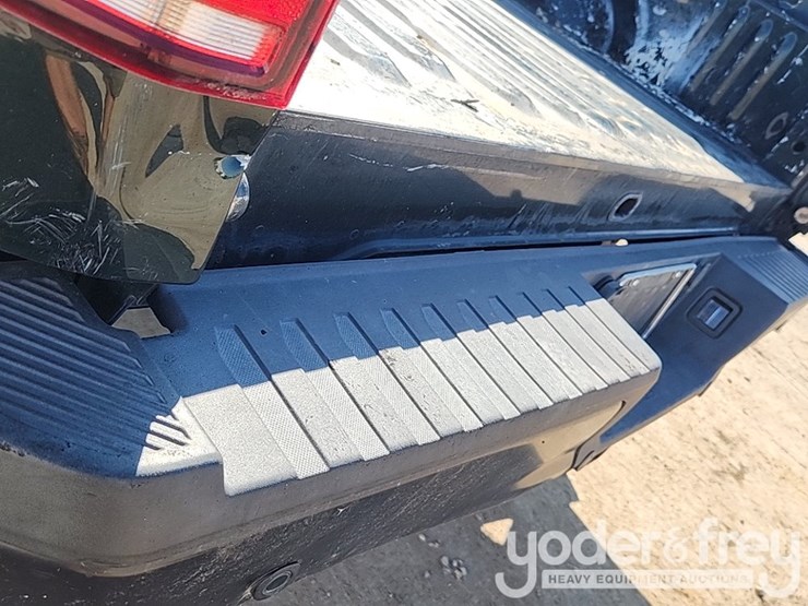 2018-ford-f150-image-14