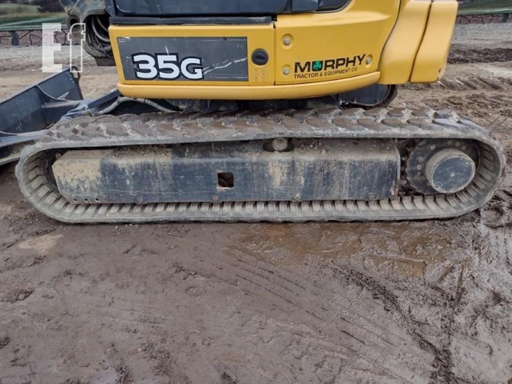 2019-deere-35g-image-29