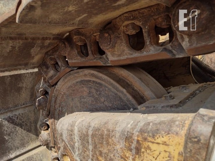 2015-caterpillar-d6n-xl-image-27