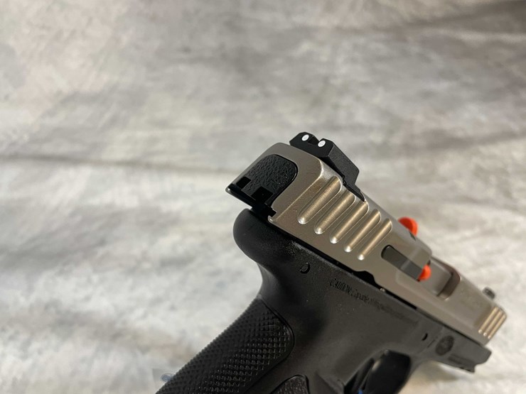 #4790-•-smith-&-wesson-sd40-2.0-40-s&w-pistol,-sn:-ehk8850-image-9