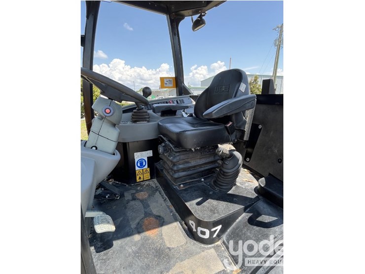 2023-jcb-407-image-5