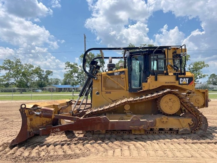 2019-caterpillar-d6t-lgp-image-1