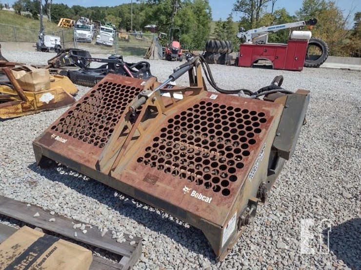 17-bobcat-lr6b-power-rake-image-1