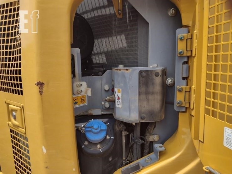 2019-deere-135g-image-49