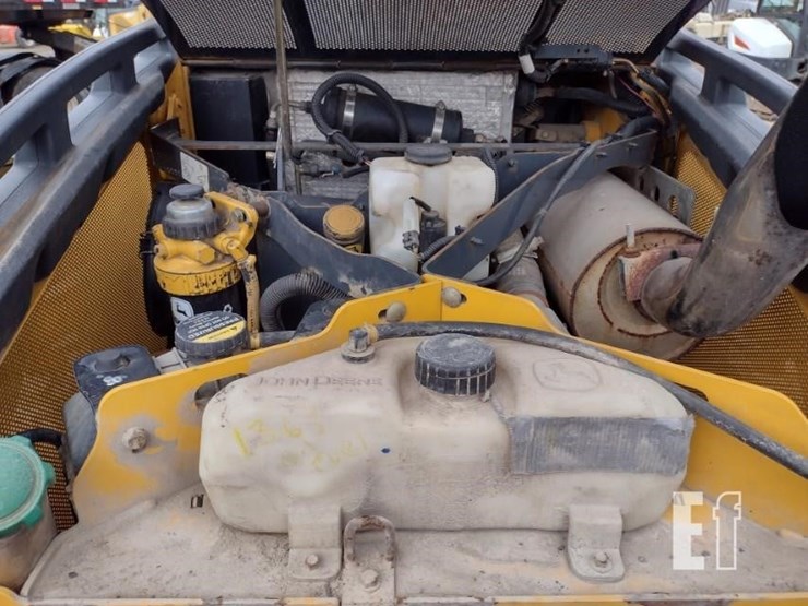 deere-329d-image-35