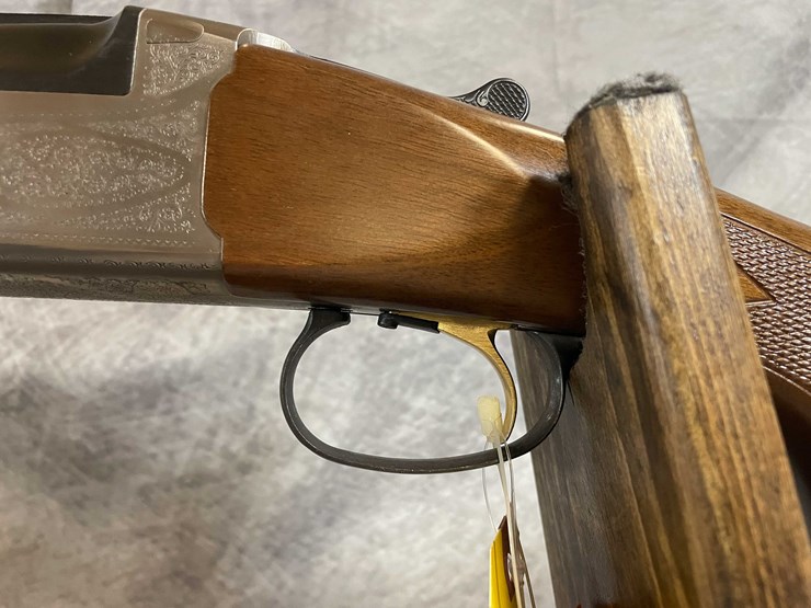 #4868-•-american-arms-silver-i-12-ga.-over-under-shotgun,-sn:-a65284-image-27
