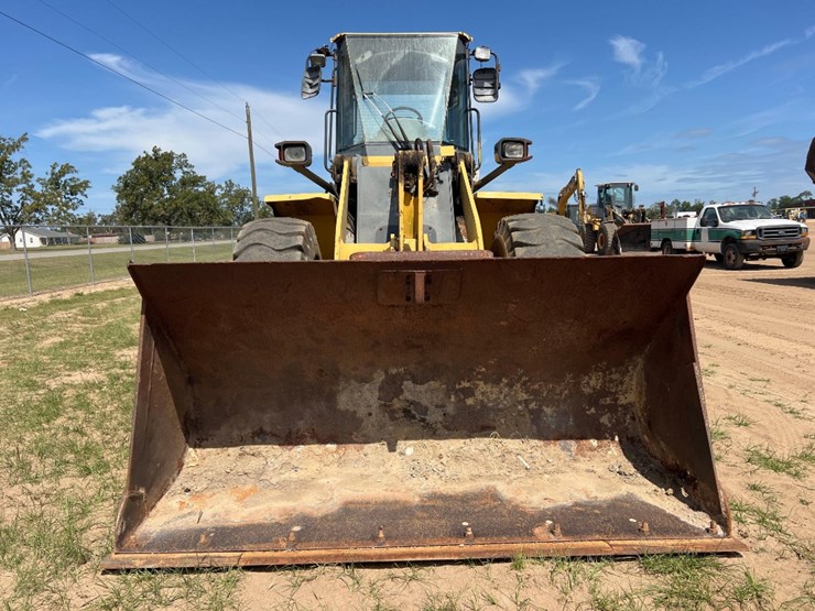 2006-komatsu-wa200-5-image-7
