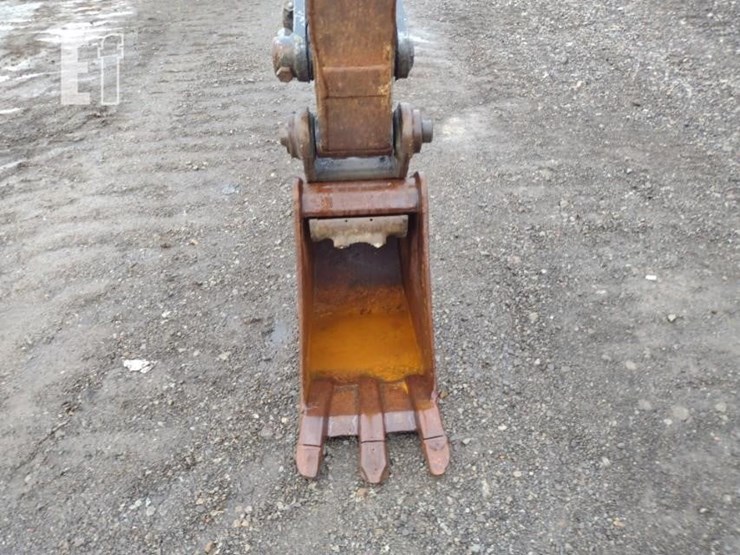 2015-deere-35g-image-14