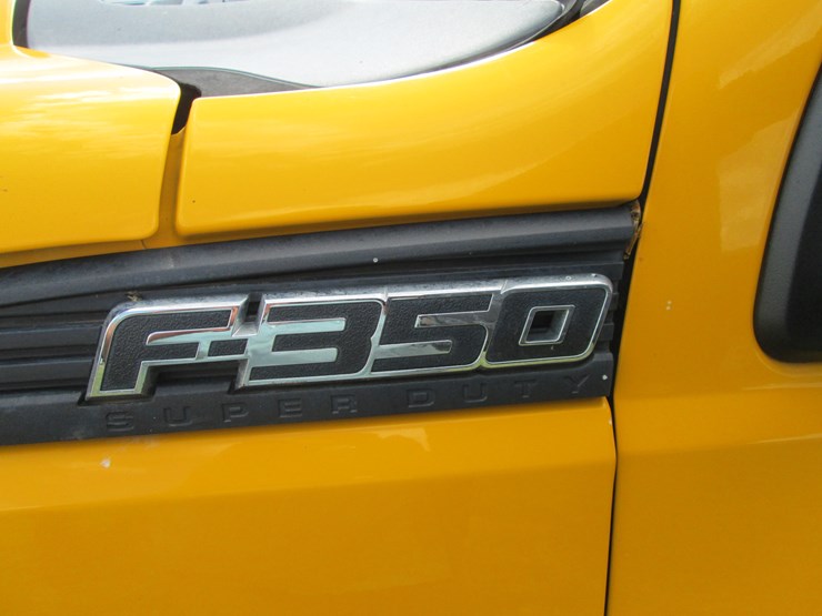 2015-ford-f350-image-27