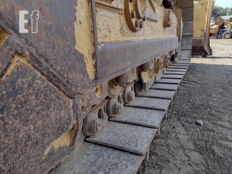 2015-caterpillar-d6n-xl-image-35