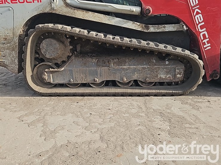 2023-takeuchi-tl6r-image-10
