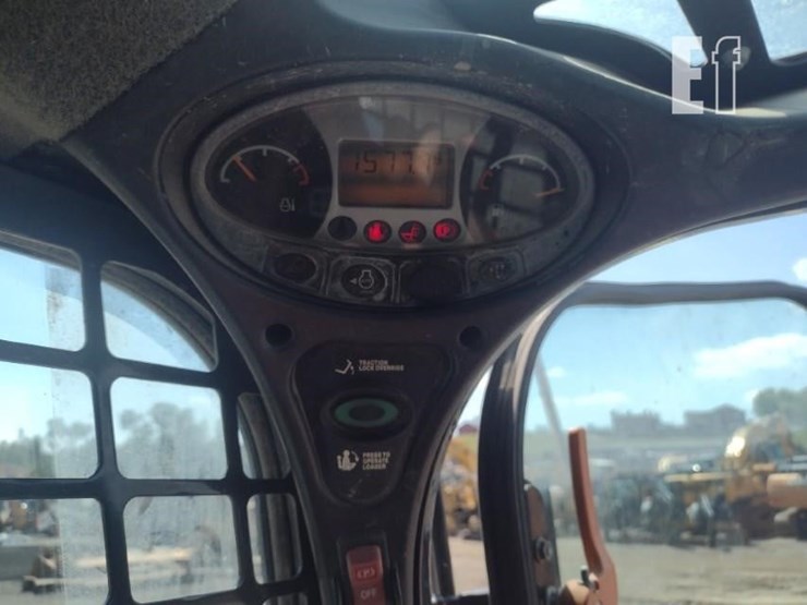 2020-bobcat-t590-image-7
