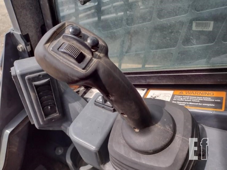 2023-deere-331g-image-9