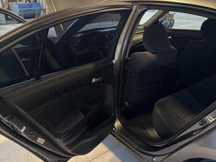 2008-honda-accord-lx-sdn-image-25