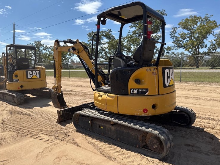 2019-caterpillar-303.5e2-cr-image-8