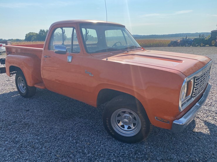 #4820-•-1978-dodge-d100-stepside-pickup-(waterloo,-wi)-(has-wi-title)-image-3