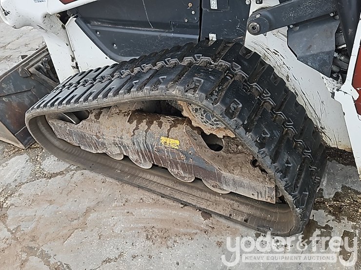2021-bobcat-t76-image-21