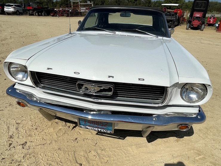 #7017-•-1966-ford-mustang-convertible-(downing,-wi)-(has-wi-title)-image-33