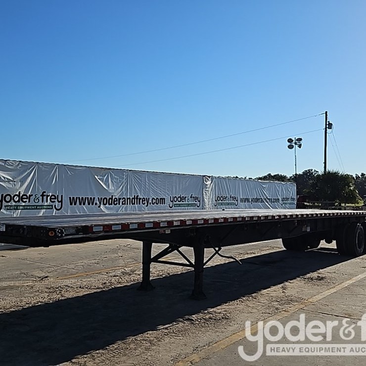 2002 UTILITY FLATBED