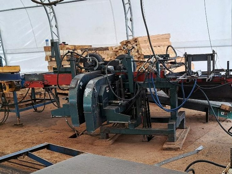 #129-•-pallet-resaw-image-3