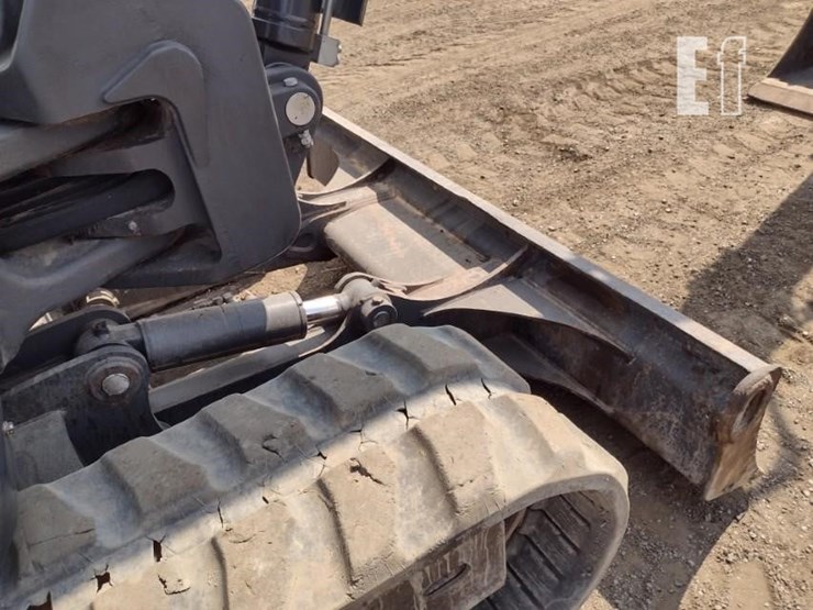 2018-bobcat-e85-image-22