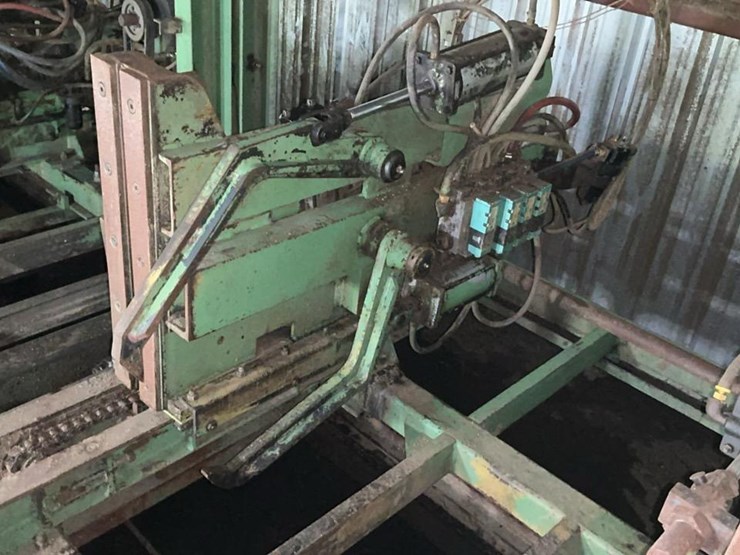 #103-•-hmc-ac-40-carriage-image-59