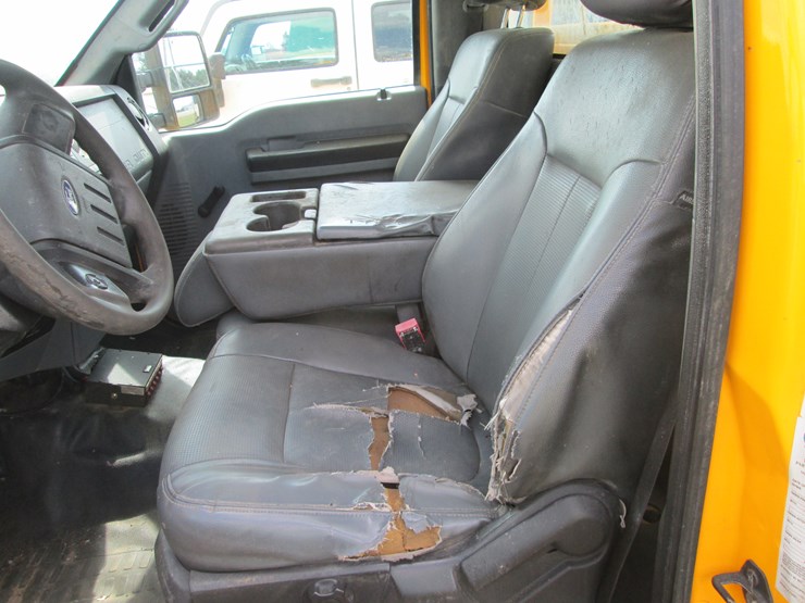 2015-ford-f350-image-30