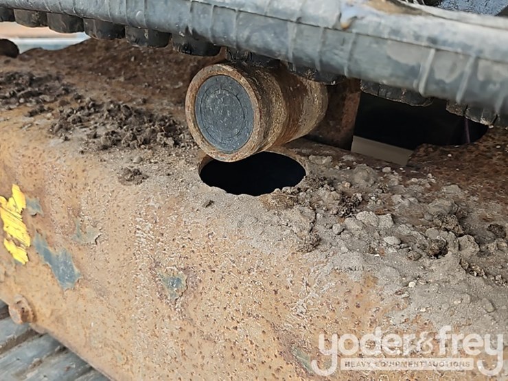 2013-caterpillar-303-image-25