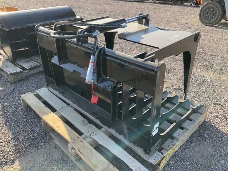 2025-giyi-hwg44-44in-wood-grappler-for-stand-up-image-4