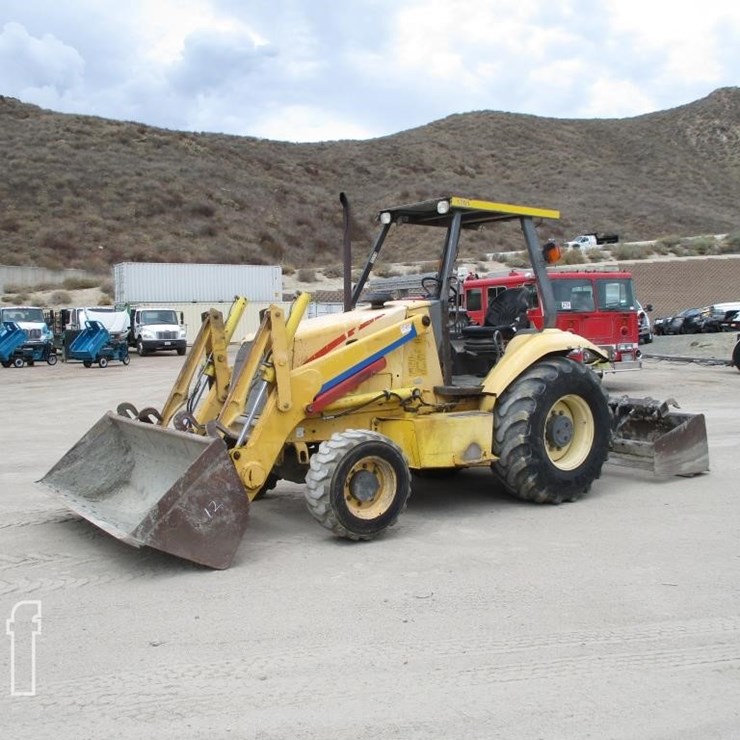 2004 NEW HOLLAND LV80