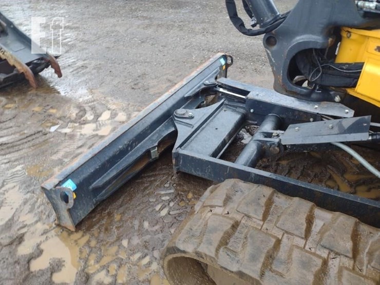 2023-deere-50g-image-24