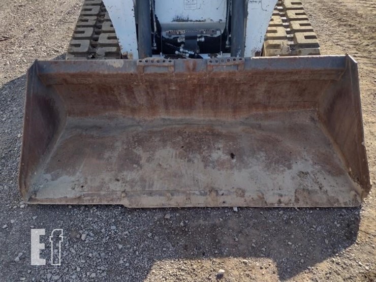 2019-bobcat-t870-image-16
