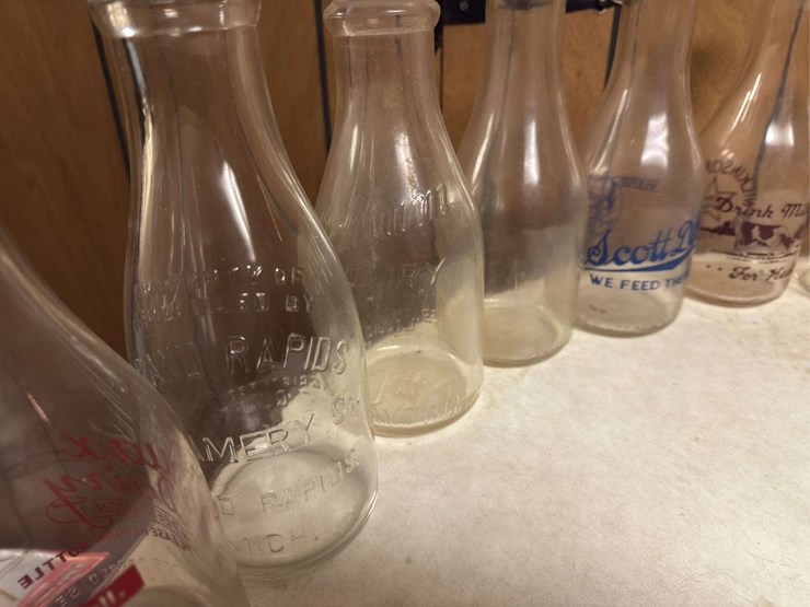 (13)-milk-bottles-image-3