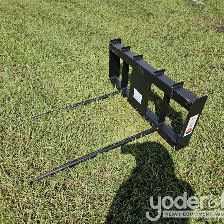 Unused JCT Bale Spears to suit Skidsteer