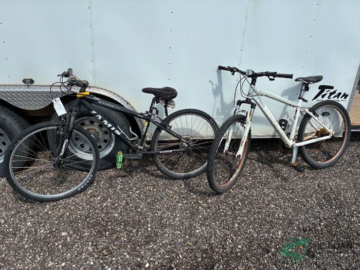 (2)-mountain-bikes-image-1