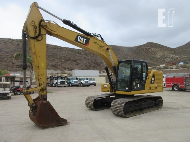 2018-caterpillar-320-image-1