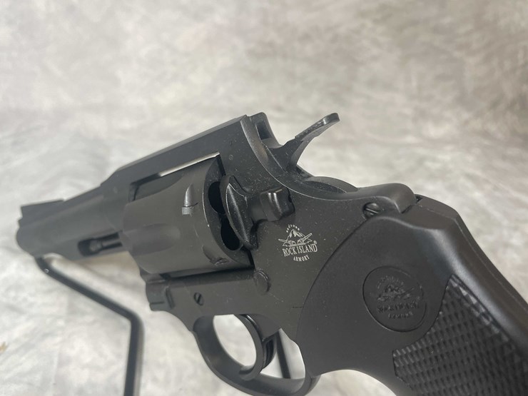 #4810-•-rock-island-arms-m200-38-spl-revolver,-sn:-ria2880686-image-15