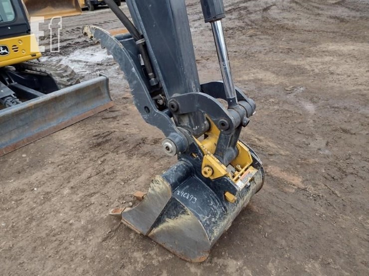 2023-deere-35g-image-18