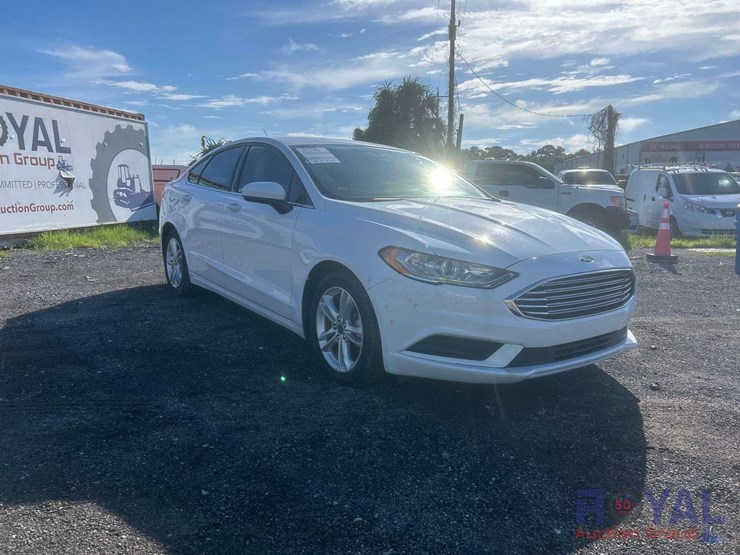 2018-ford-fusion-hybird-image-3