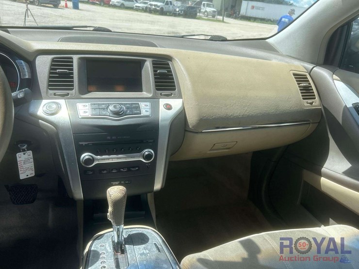 2009-nissan-murano-image-12